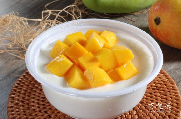 可以怎么制作芒果雙皮奶？誰能分享一下做法和配方嗎？